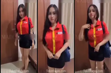 Gadis Kasir Cantik Pasrah Goyang Kasur Imut